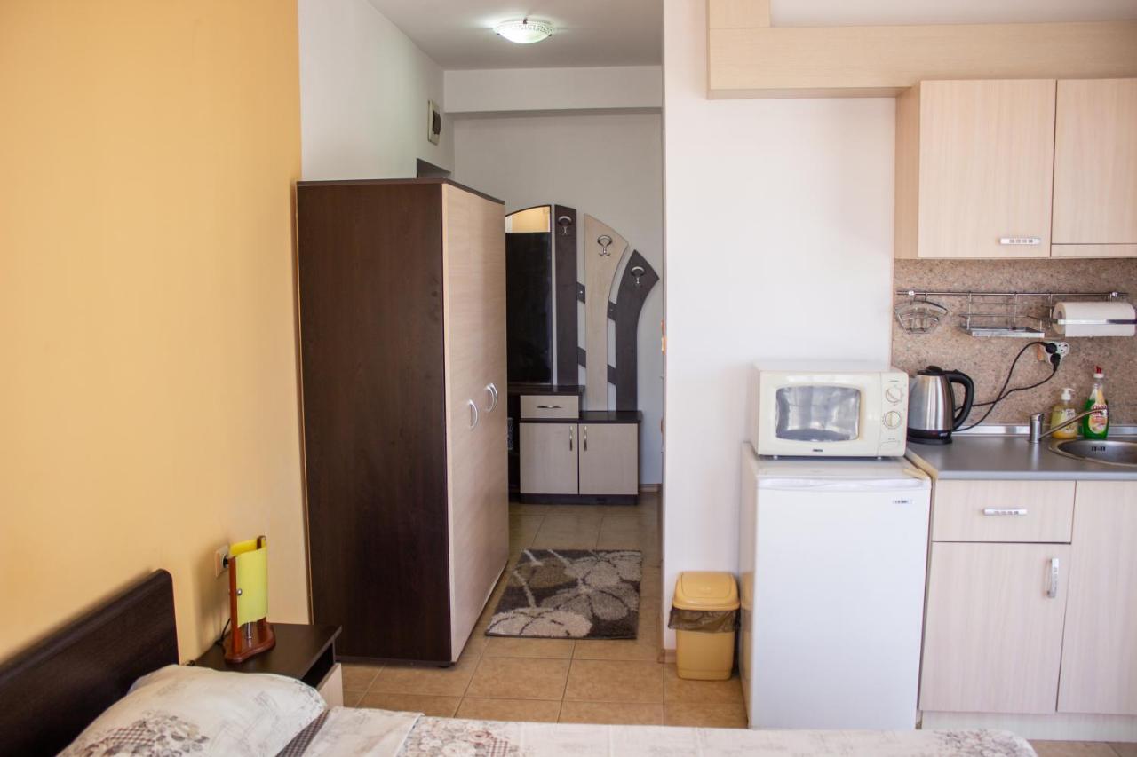 Central Couple Studio Pomorie Exterior foto